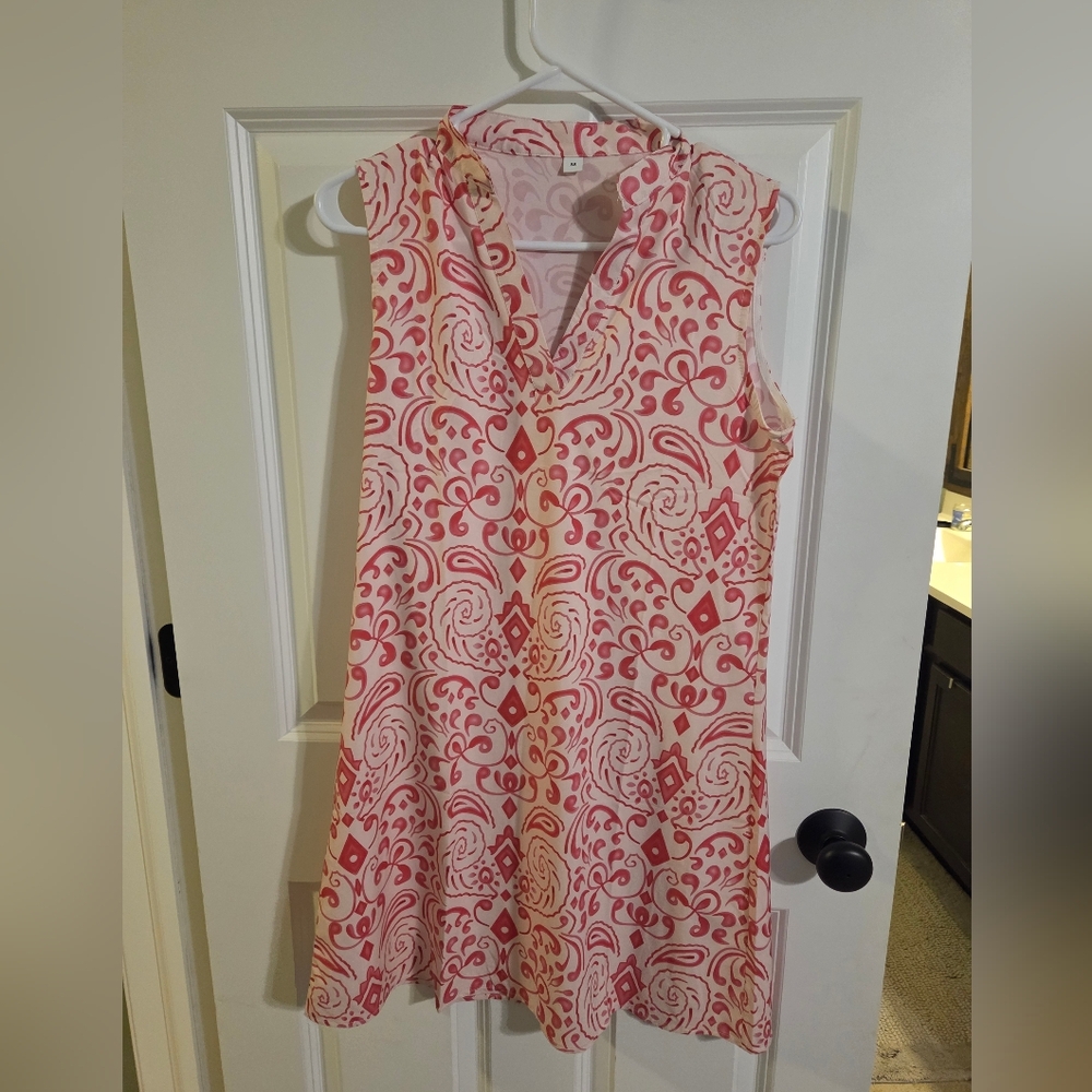 Elegant Pink Patterned Sleeveless Dress